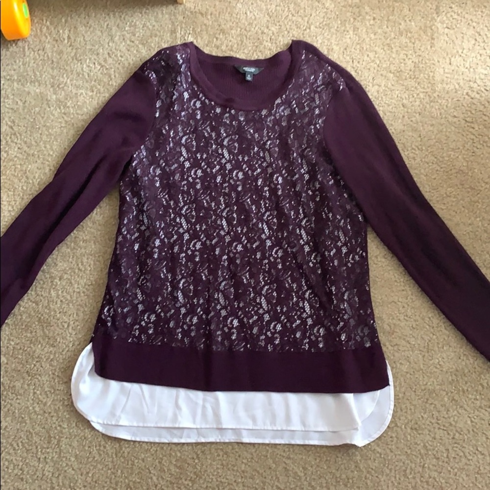 Vera wang long sleeved blouse
